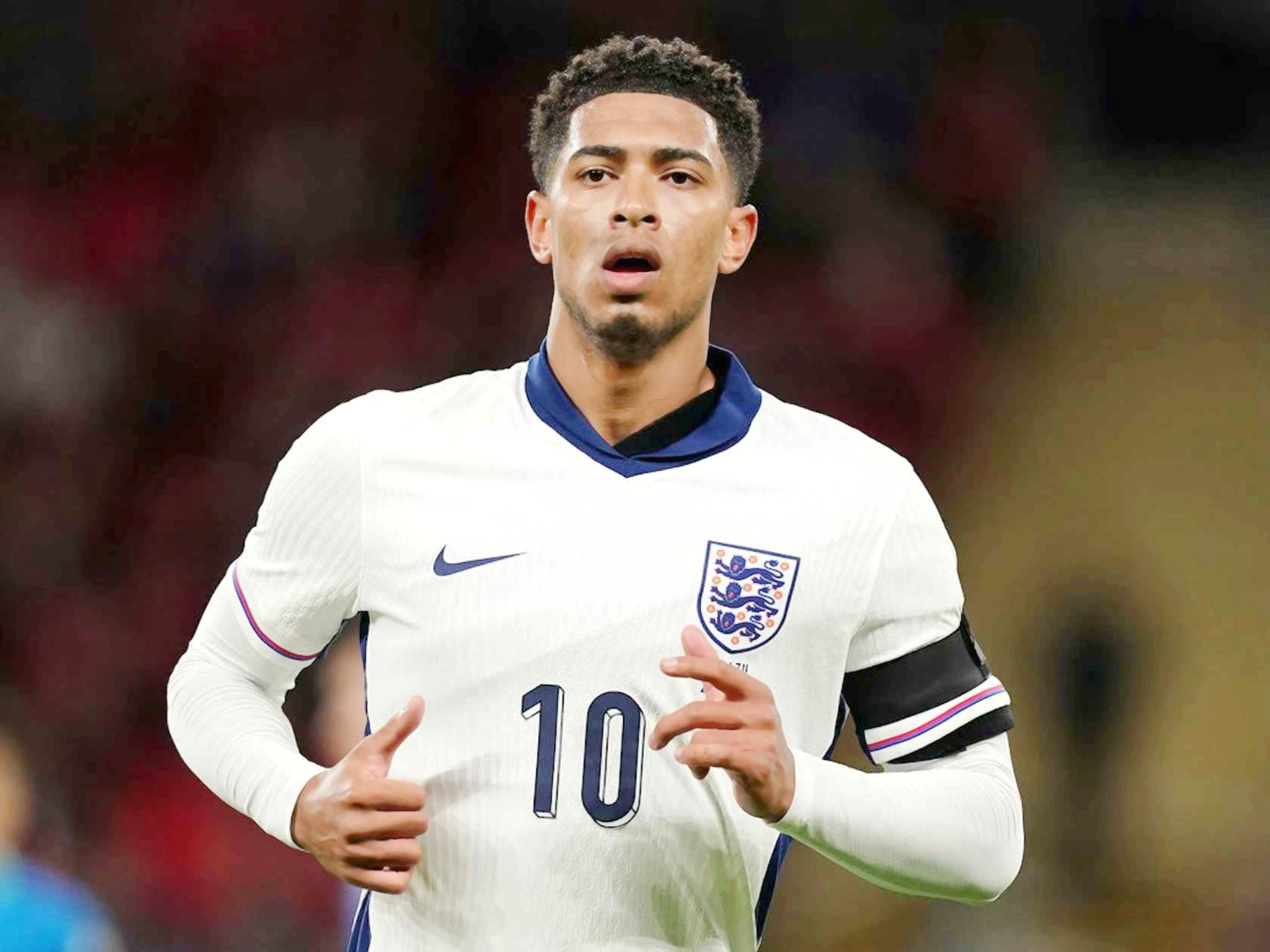 中超：上海申花主场2-0击败沧州雄狮（中超：上海申花主场2-0力克沧州雄狮）