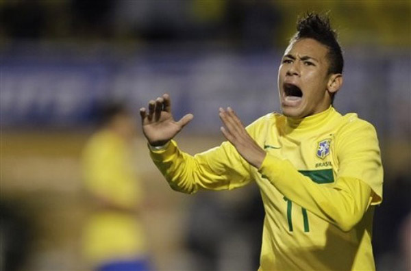 里程碑！戈麦斯迎来红军生涯第250次出场（戈麦斯达成红军生涯250场里程碑）