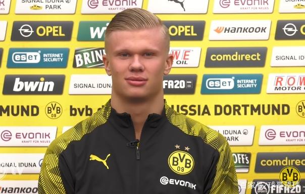 米体：罗马24-25财年亏损额为5390万欧，较上一财年大幅缩减（米体：罗马24-25财年亏损缩至5390万欧，较上财年显著收窄）