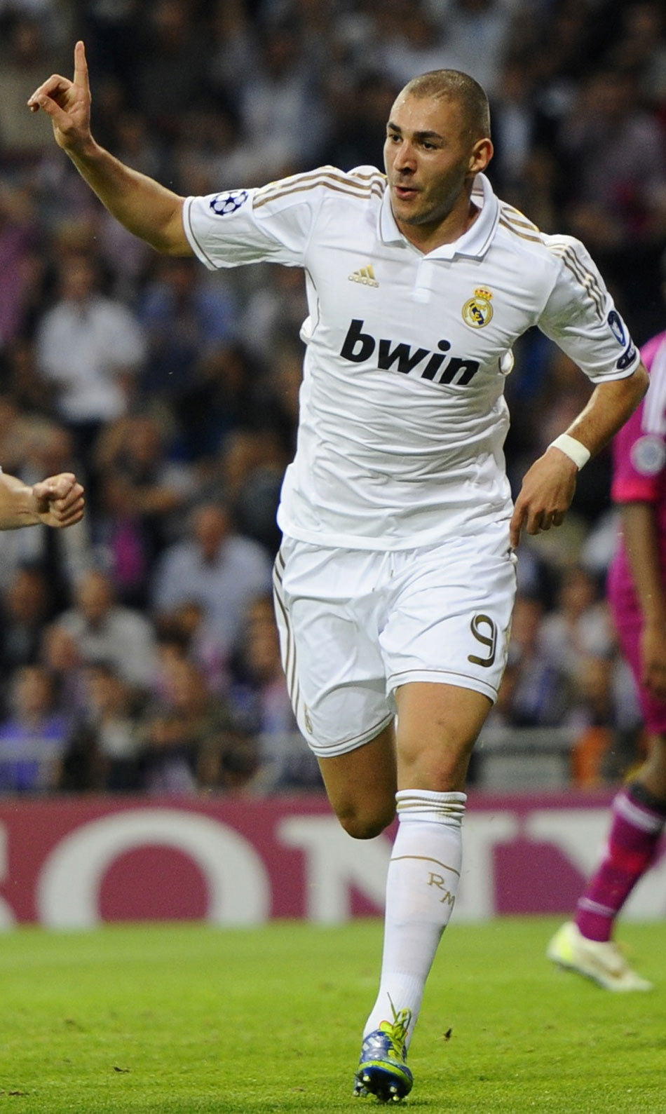 新变化！王曼昱“双杀”孙颖莎两技术精进明显，冲击洛杉矶增筹码