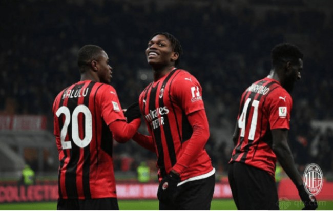 又隐身了？哲凯赖什对阵维拉10项数据挂0，6次丢失球权